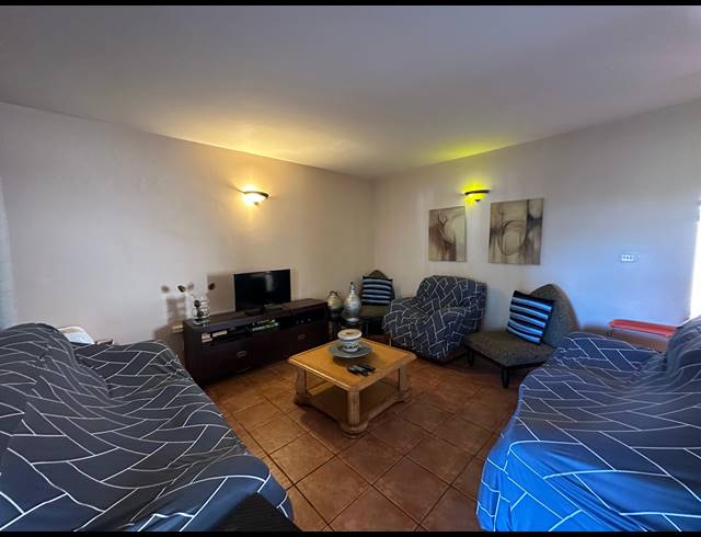 3 BEDROOM APARTMENT FOR SALE IN UMHLANGA CENTRAL